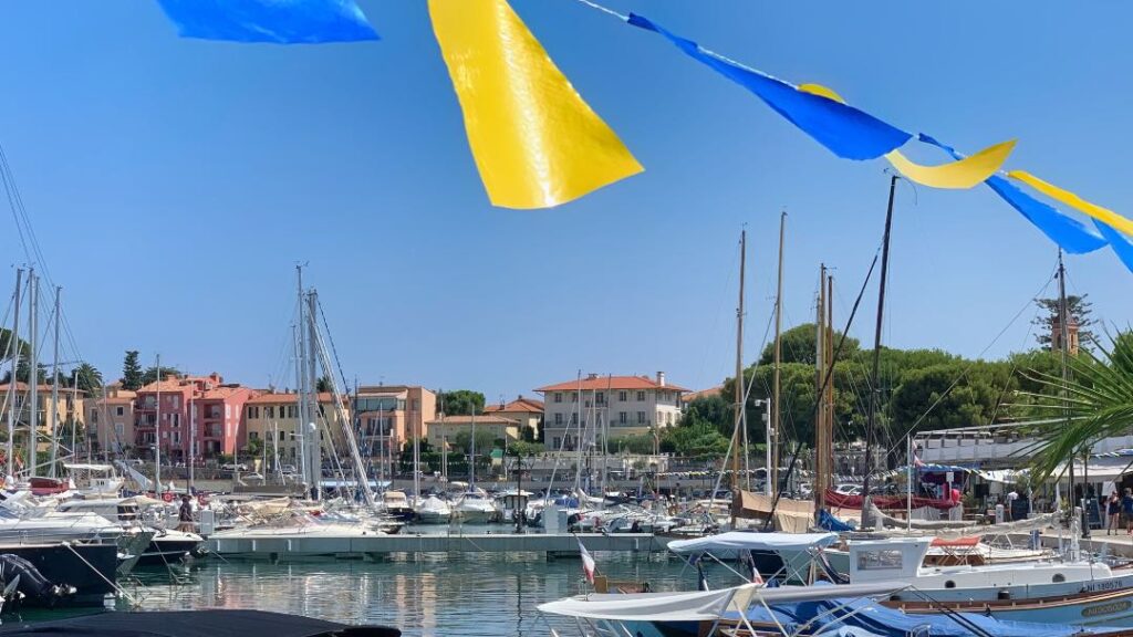 havn i Saint-jean-Cap-Ferrat som start på vandreturen